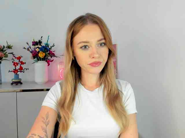 CindyGlam webcam