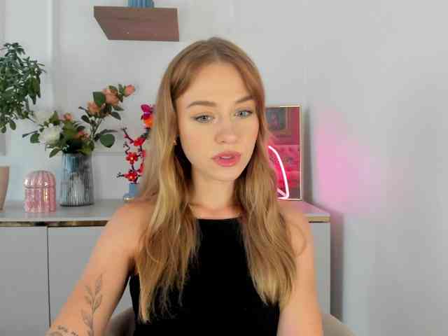 CindyGlam webcam