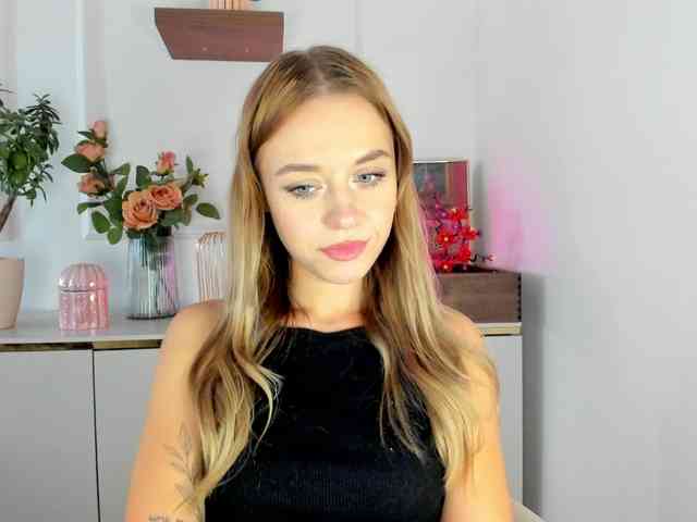 CindyGlam webcam