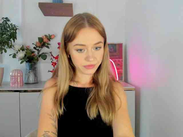 CindyGlam webcam