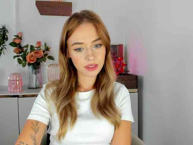 CindyGlam webcam