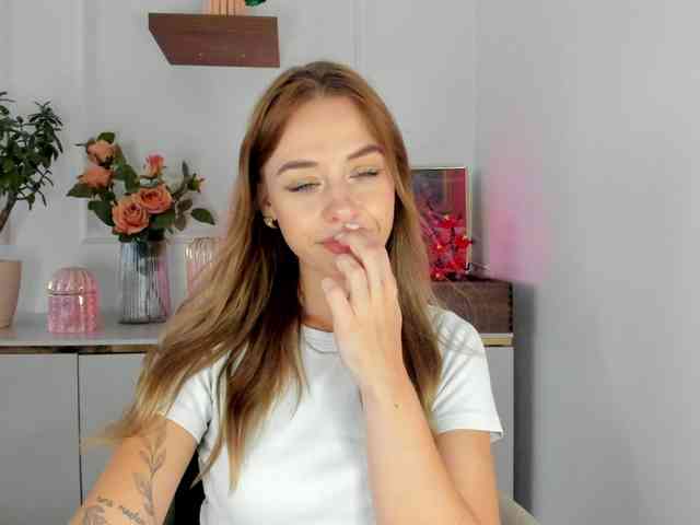CindyGlam webcam