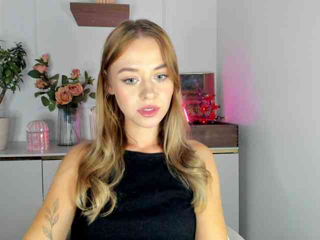 CindyGlam webcam