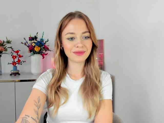 CindyGlam webcam