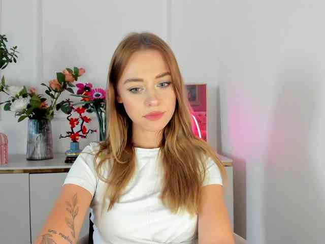 CindyGlam webcam