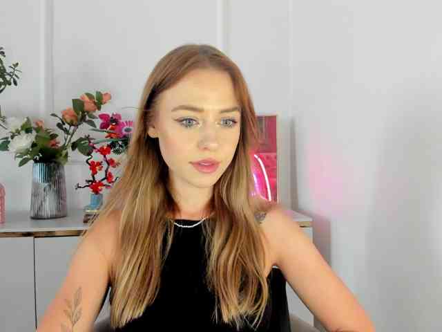 CindyGlam webcam