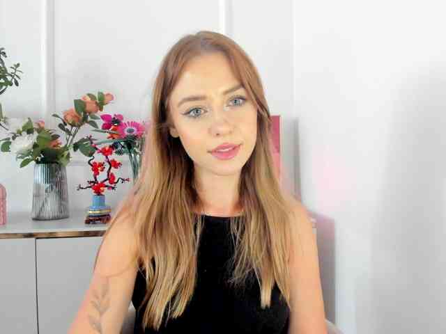 CindyGlam webcam