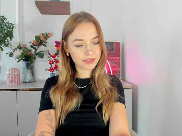 CindyGlam webcam