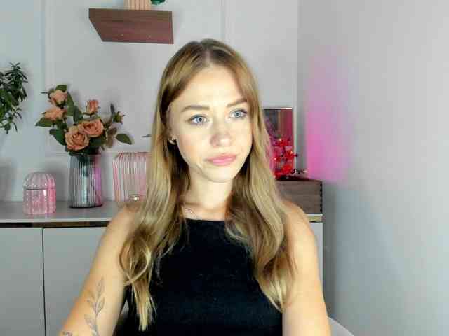 CindyGlam webcam