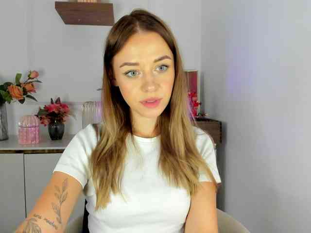 CindyGlam webcam