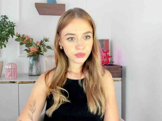 CindyGlam webcam