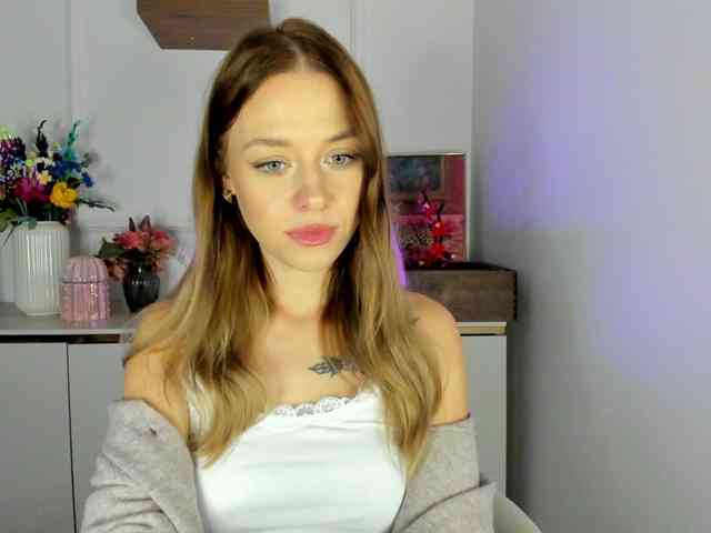 CindyGlam webcam