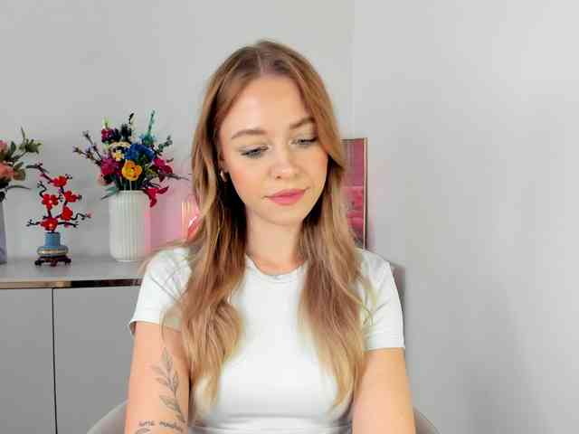 CindyGlam webcam