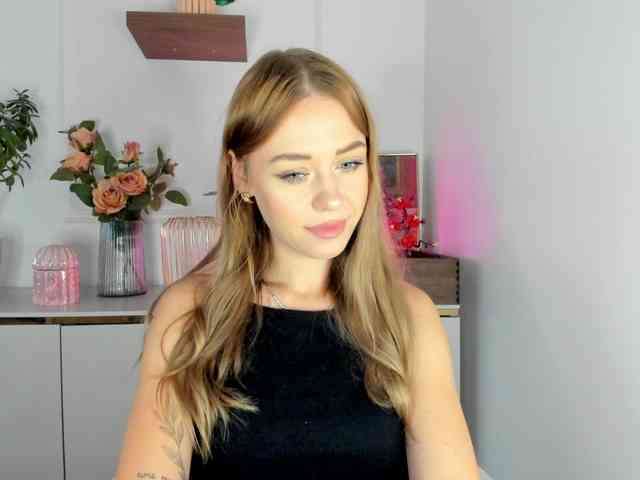 CindyGlam webcam