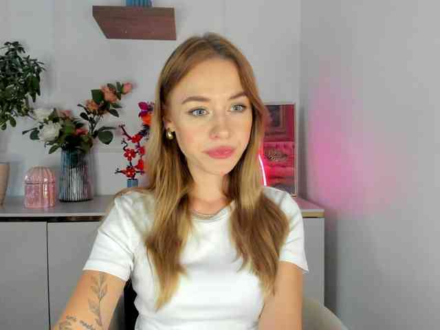 CindyGlam webcam