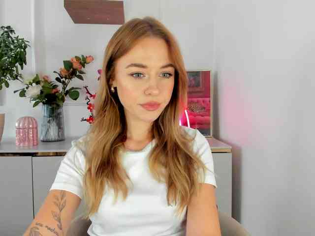 CindyGlam webcam