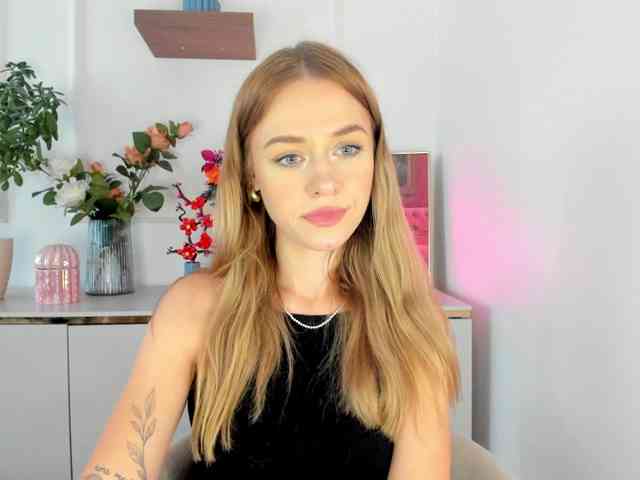 CindyGlam webcam