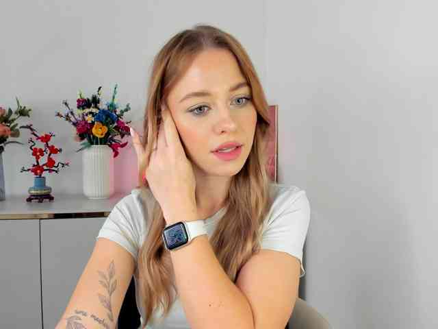 CindyGlam webcam