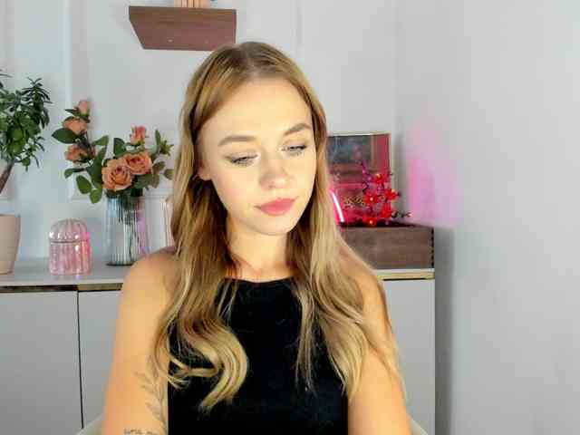 CindyGlam webcam