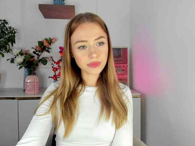 CindyGlam webcam