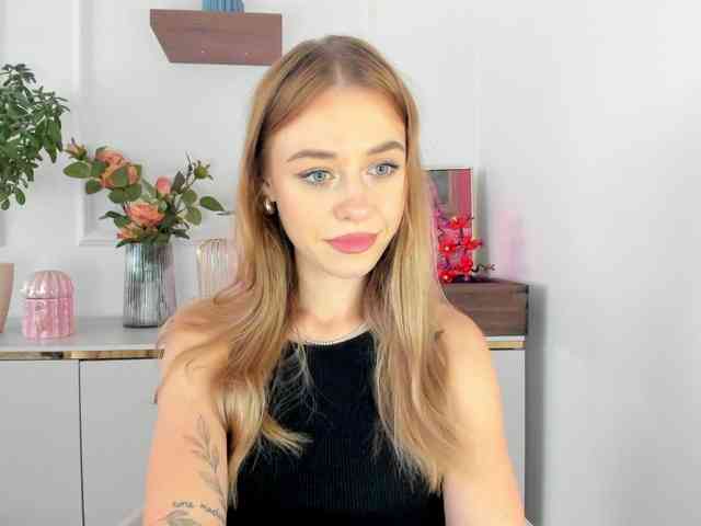 CindyGlam webcam