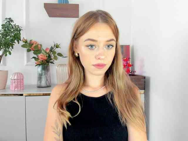 CindyGlam webcam