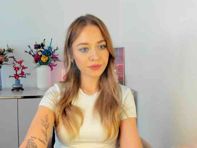 CindyGlam webcam