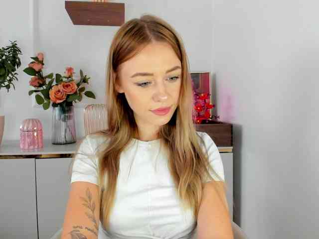 CindyGlam webcam