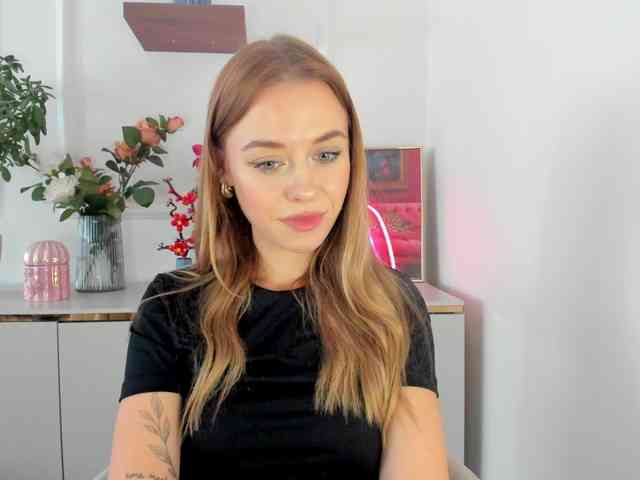 CindyGlam webcam