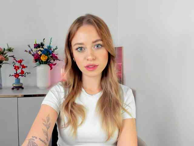 CindyGlam webcam