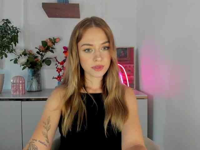 CindyGlam webcam