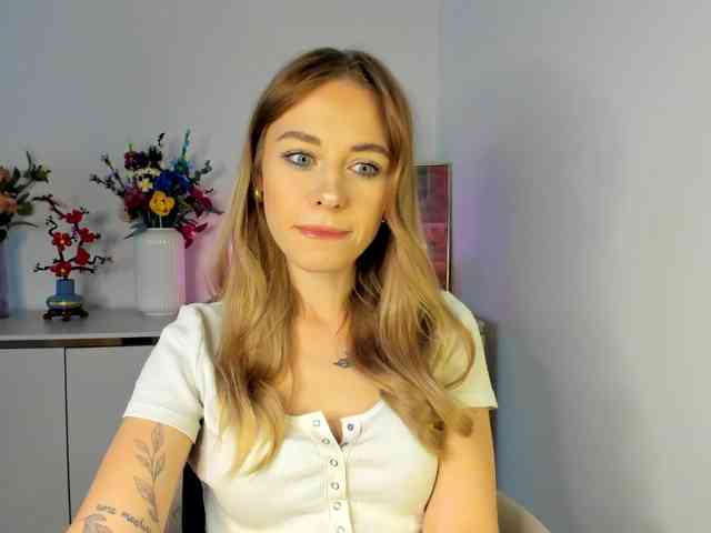 CindyGlam webcam