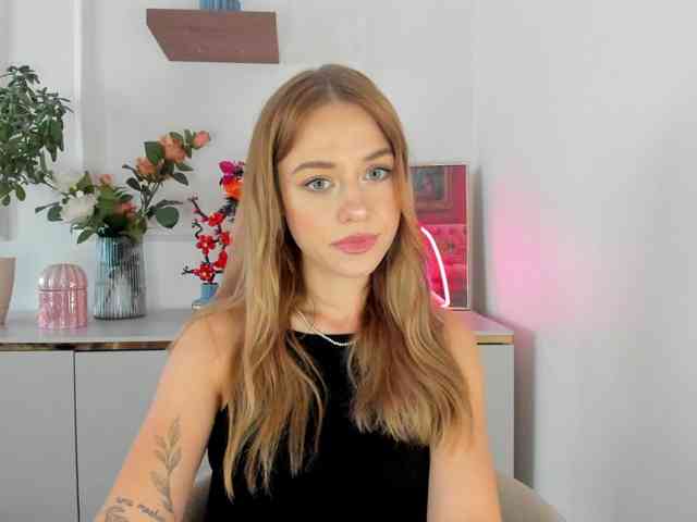 CindyGlam webcam