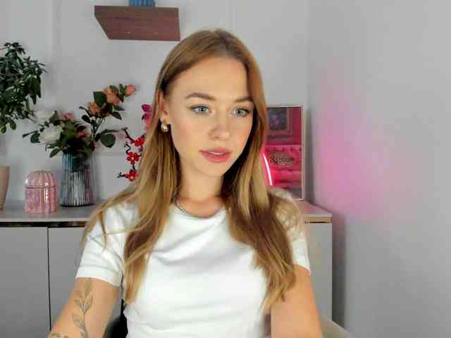 CindyGlam webcam