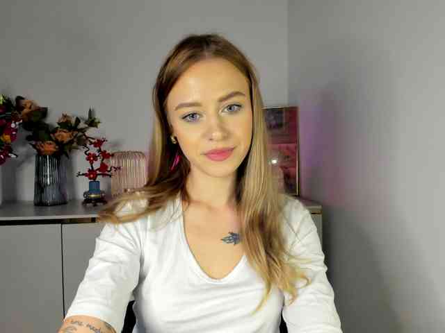 CindyGlam webcam