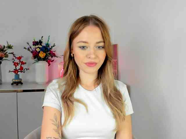 CindyGlam webcam