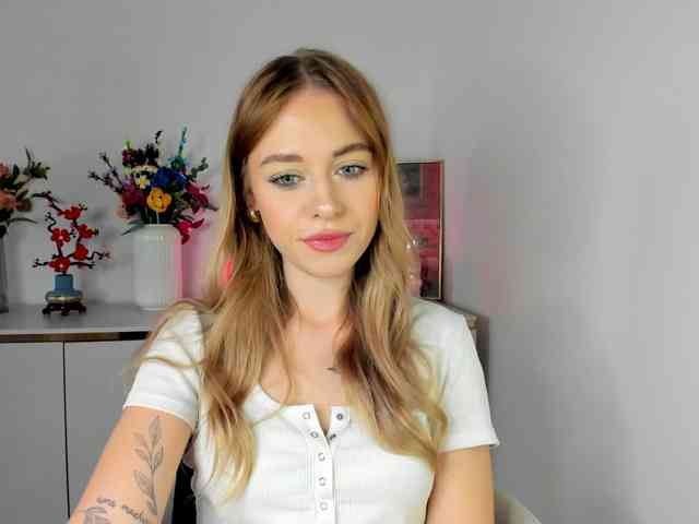 CindyGlam webcam