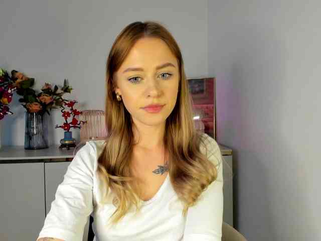CindyGlam webcam
