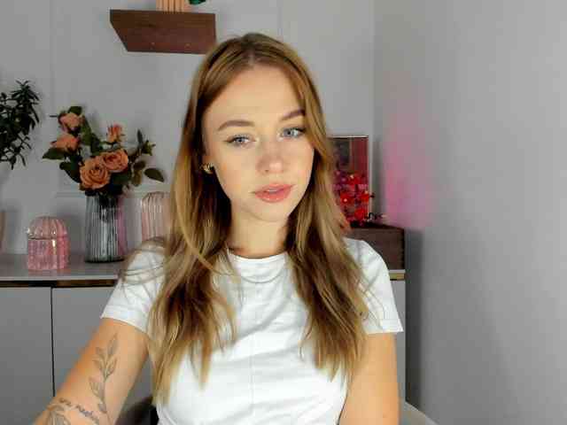 CindyGlam webcam