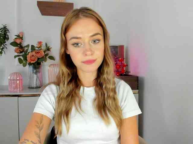 CindyGlam Live Webcam on BongaCams