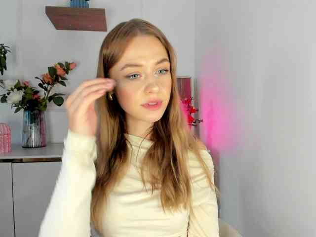 CindyGlam webcam