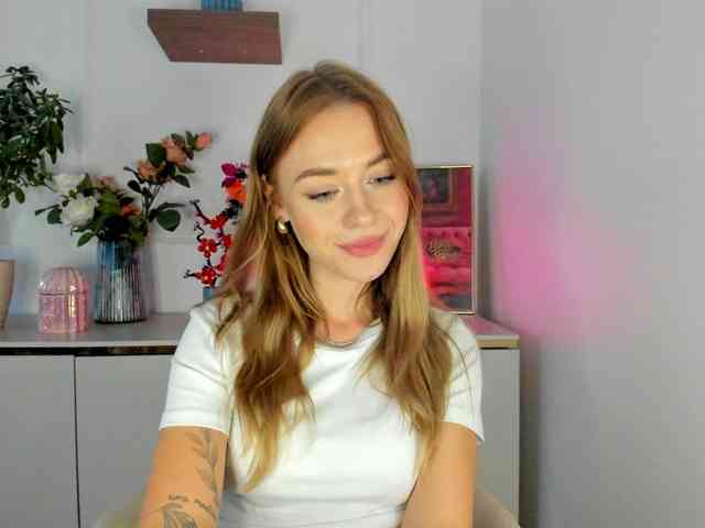 CindyGlam webcam
