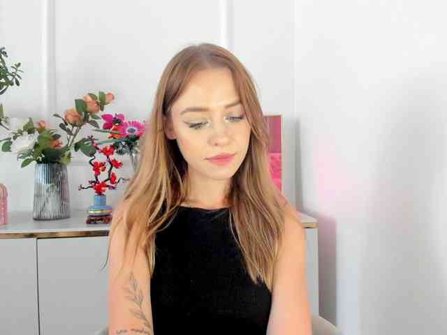 CindyGlam webcam