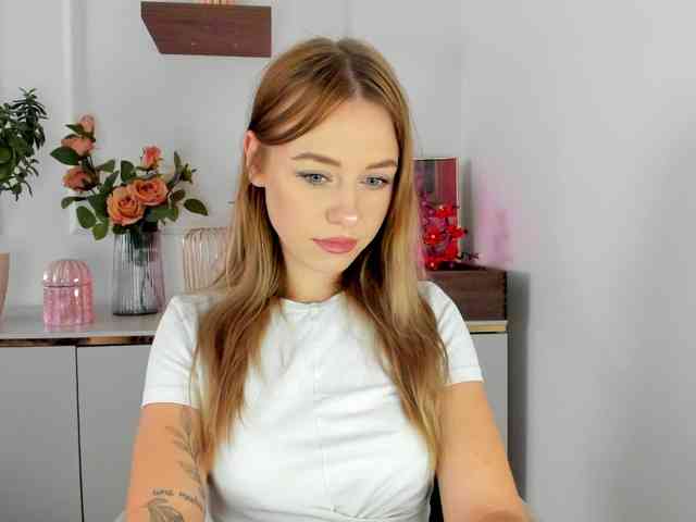 CindyGlam webcam