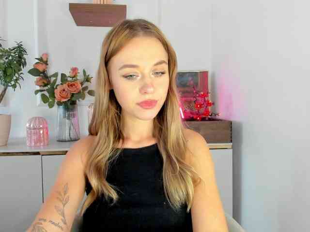 CindyGlam webcam
