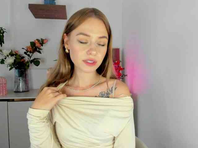 CindyGlam webcam