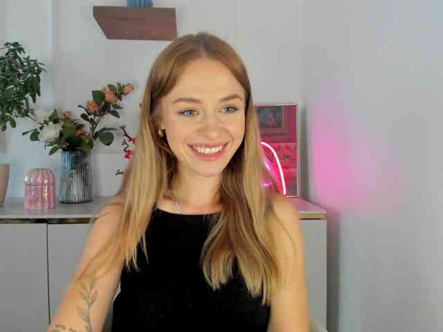 CindyGlam webcam