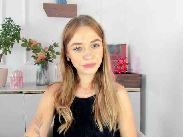 CindyGlam webcam