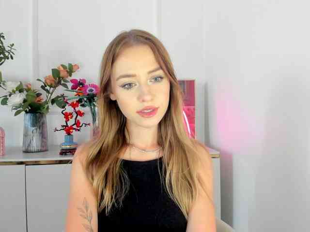 CindyGlam webcam