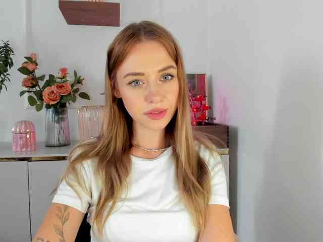CindyGlam webcam